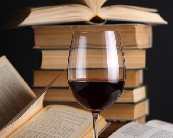 Vino y libros, una relación con mucha solera