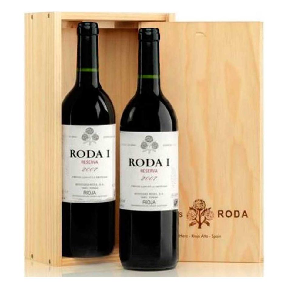 Pack of 2 Roda I Reserva bottles in a wooden box